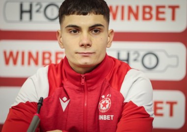 Клуб от Серия А набеляза двама от ЦСКА