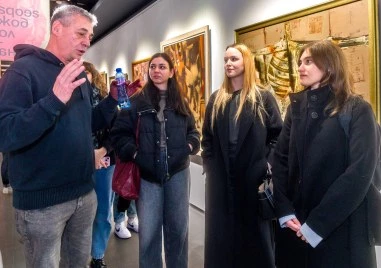 Студенти и художници - среща на поколенията в галерия „Капана