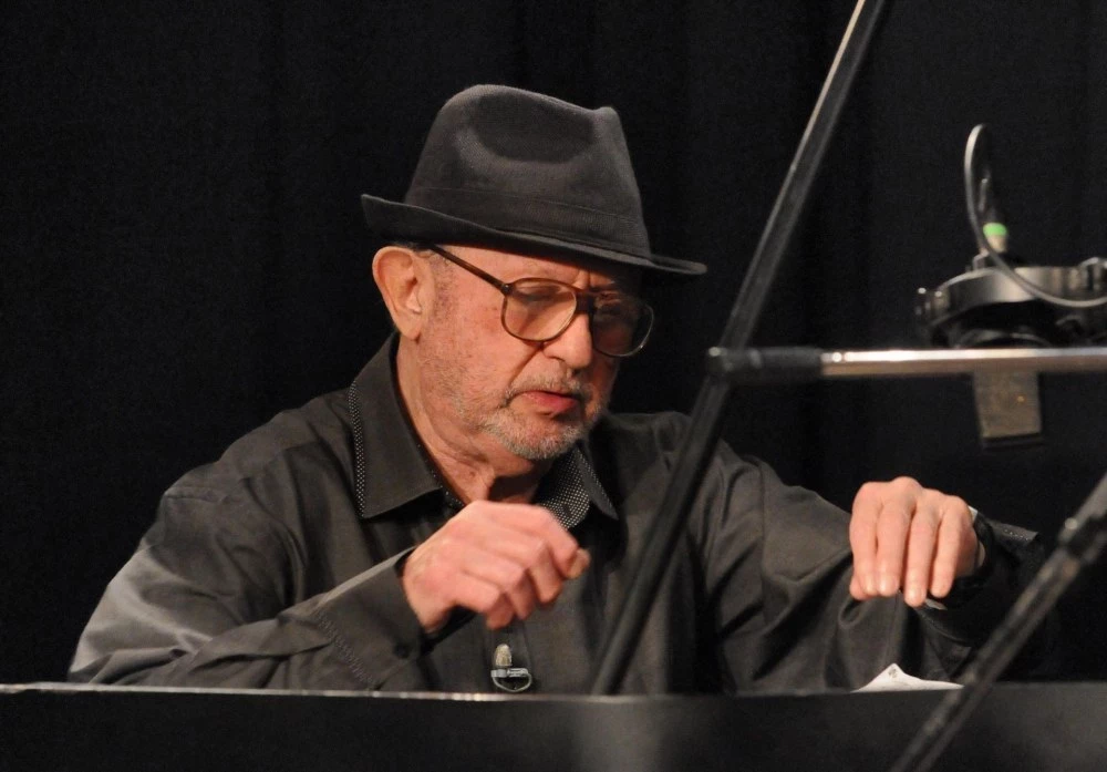 43 общински съветници подкрепиха инициативата за паметник на Милчо Левиев в Пловдив