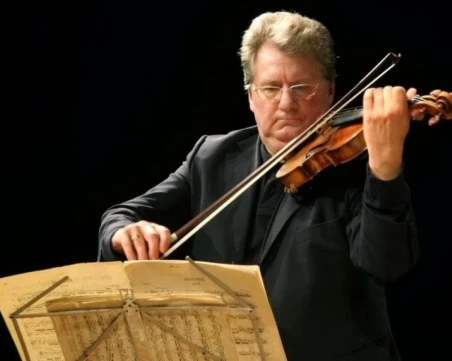 Единодушно: Местният парламент обяви Мичо Димитров за Почетен гражданин на Пловдив