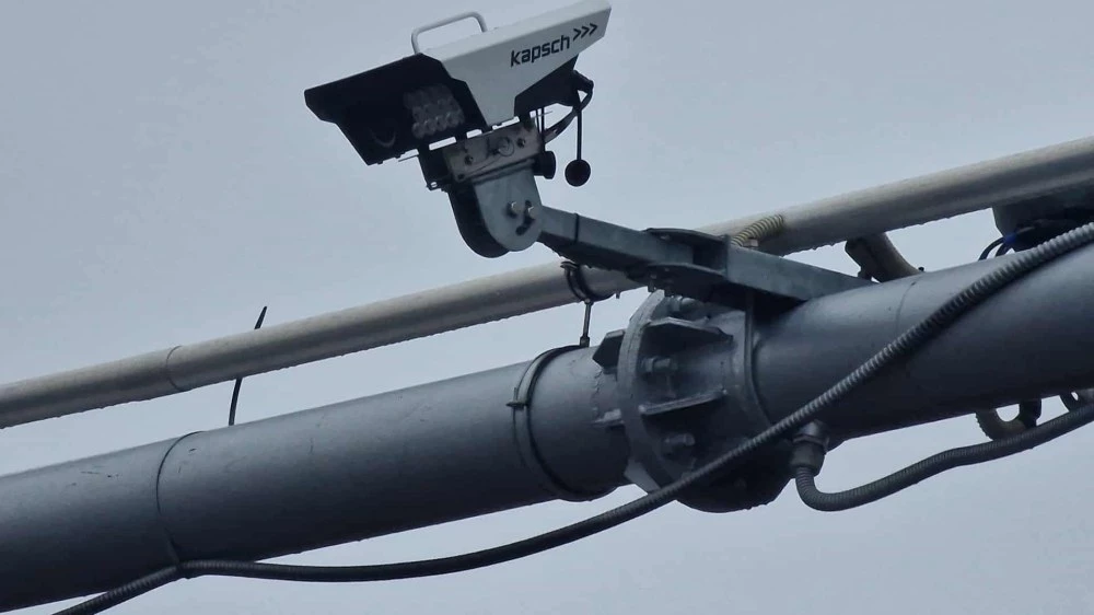 Слагат 7 стационарни камери за скорост на невралгични места в Пловдив