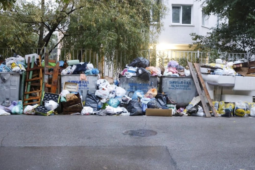 ВАС реши да се възобнови поръчката за сметопочистването в 5 столични района