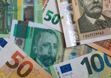 БНБ: 87% от левовете са изтеглени от обращение