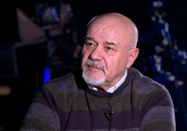 Шофьорът на автобуса, в който се вряза Виктор Илиев: Изпитвам страшни болки, не мога да дишам и спя на стол