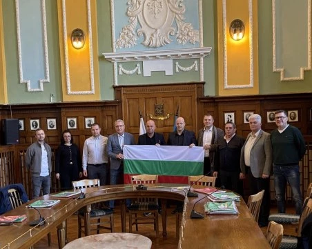 Поставят националния флаг на обществени сгради в Пловдив за 3 март