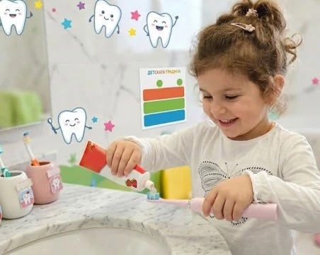 Въвеждат задължително миене на зъбите за децата в детските градини в Пловдив и страната