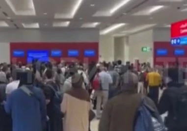 Българи са блокирани над четири часа на летището в Дубай, до 7 март няма да има полети