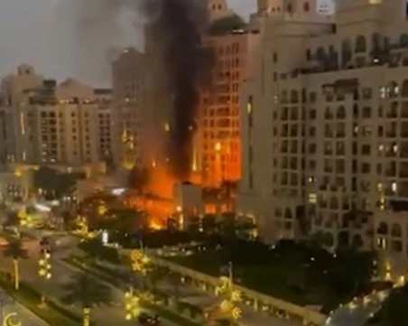 Ирански дронове удариха прочут хотел на Палм Джумейра в Дубай, има ранени