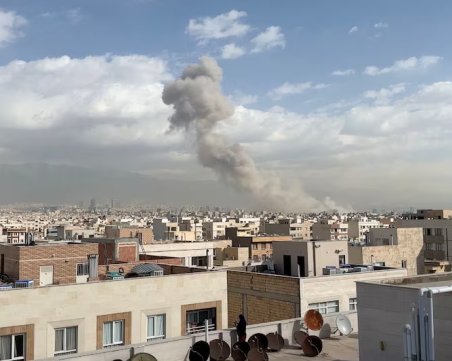 Израел нанесе удар срещу Иран, САЩ се включиха в атаката