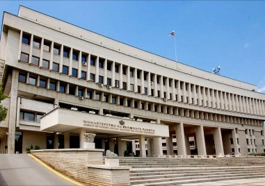 Кризисният щаб: 1397 организирани туристи са блокирани в Близкия изток