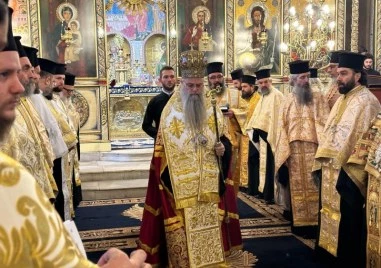 Пловдив посрещна копие на чудотворната икона Света Богородица Победоносна