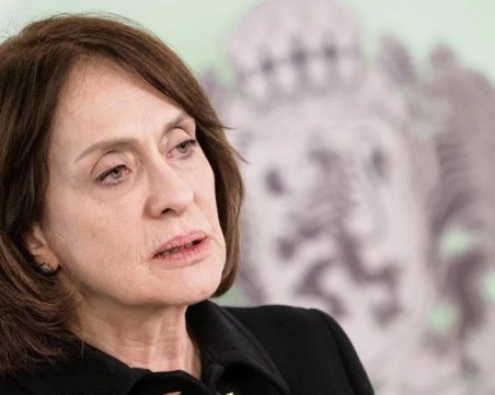 Надежда Нейнски разговаря с външния министър на Израел