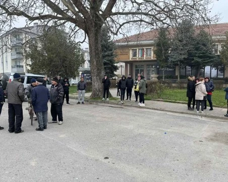 Жители на Прослав се надигнаха срещу лошата инфраструктура: Ще протестираме, докато няма решение