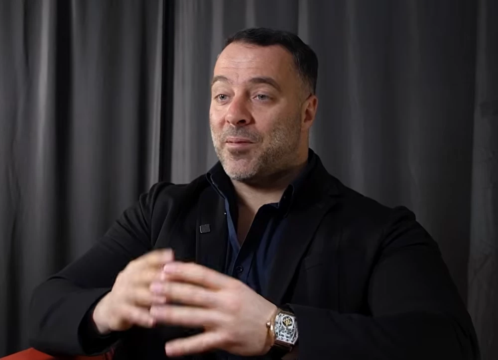 Готви ли бизнесмен чрез частна фондация да изземе спортната дейност на Община Пловдив?