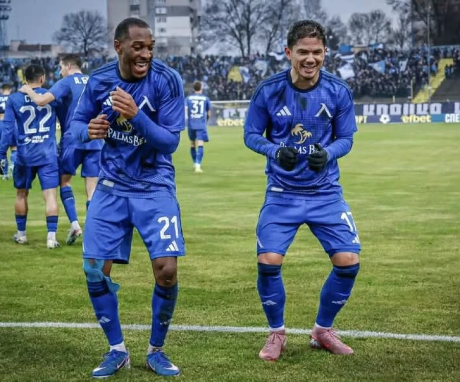 Левски увеличи преднината на върха след голяма драма и обрат за две минути