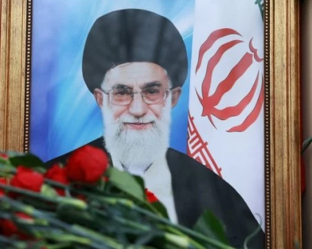 ЕК: Смъртта на Хаменей е решаващ момент в иранската история