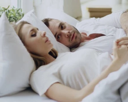 Как споровете с половинката влияят на желанието за интимност