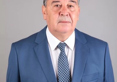 Атанас Узунов: Нека бъдем достойни наследници на онези, които извоюваха нашата свобода