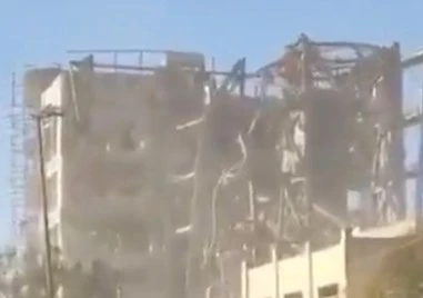 Израел нанесе удари по сградата, в която избираха новия аятолах на Иран