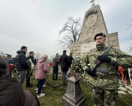 Стотици почетоха 148 години от Освобождението на България на Бунарджика