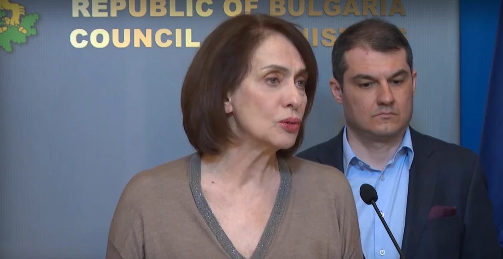 Властта реши: Праща самолети за евакуация на български граждани в Оман