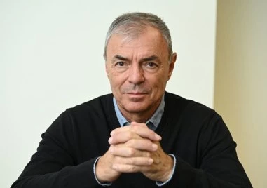 Прокуратурата се заема с училище Космос