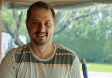 Вицепрезидентът на Българската федерация по тенис: Блокирани сме над 100 души на Малдивите, нямаме никаква информация