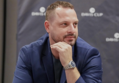 Вицепрезидентът на Българската федерация по тенис: Блокирани сме над 100 души на Малдивите, нямаме никаква информация