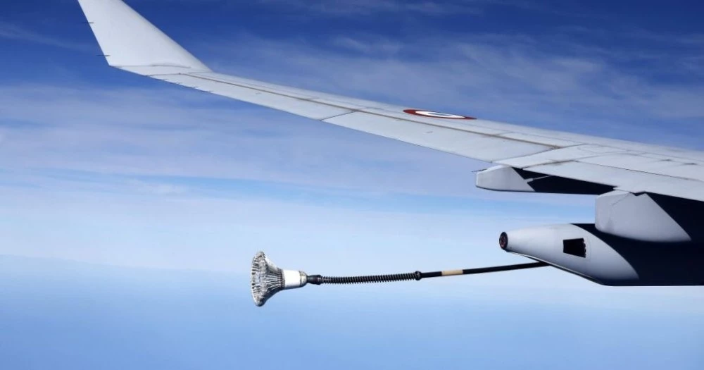 Започна евакуацията на български граждани от Дубай, Абу Даби и Оман