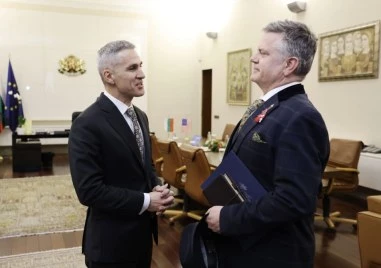 Гюров се срещна с посланика на САЩ