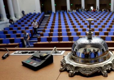 Парламентът прави изслушаване за цените на тока и за ремонти в АЕЦ „Козлодуй