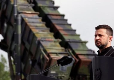 Зеленски: Тристранните мирни преговори са замразени