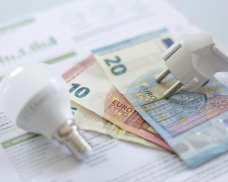 КЕВР: 98% от жалбите за високи сметки са от домакинства, които се отопляват на ток