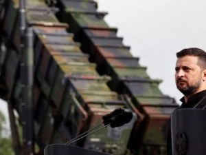 Зеленски: Тристранните мирни преговори са замразени