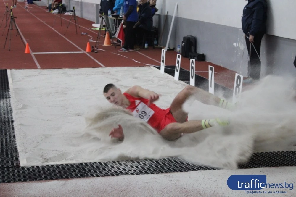Божидар Саръбоюков е сред номинираните за Атлет на месеца в Европа за февруари