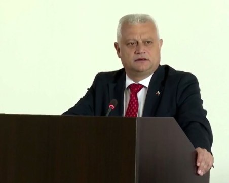 Дечев с призив към служителите на МВР за изборите: Бъдете безкомпромисни към абсолютно всички