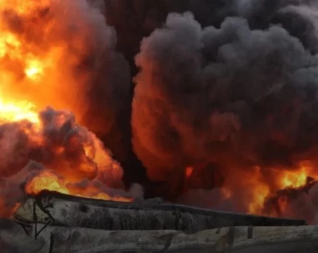 Експлозии отекнаха в столицата на Бахрейн, властите задействаха сирени за тревога
