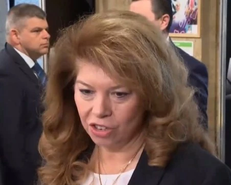 Йотова: Колкото повече министри се срещат с политически лидери – толкова по-добре