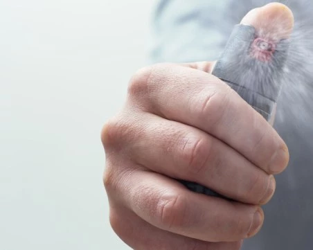 Задържаха младеж, напръскал с лютив спрей шофьор след разминаване на улица в Пловдив