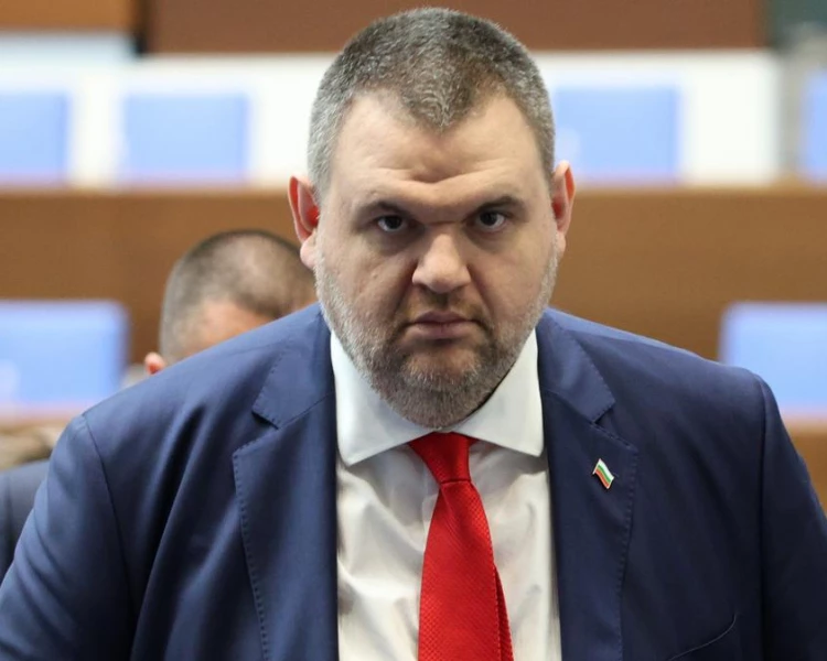 Пеевски: Сезирам прокуратурата за Теодора Георгиева, това е активно мероприятие на ПП-ДБ