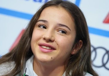 Хирургът на легендарен скиор се грижи за Малена Замфирова