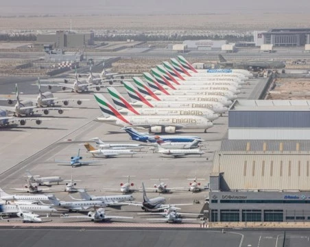Пловдивски туристи чакат на летището в Дубай след отварянето му
