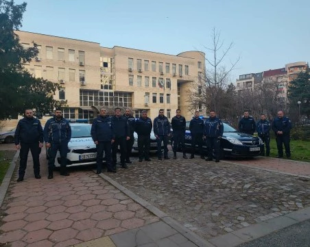 Светлини на патрулки и минута мълчание: Пловдив почете загиналите полицаи