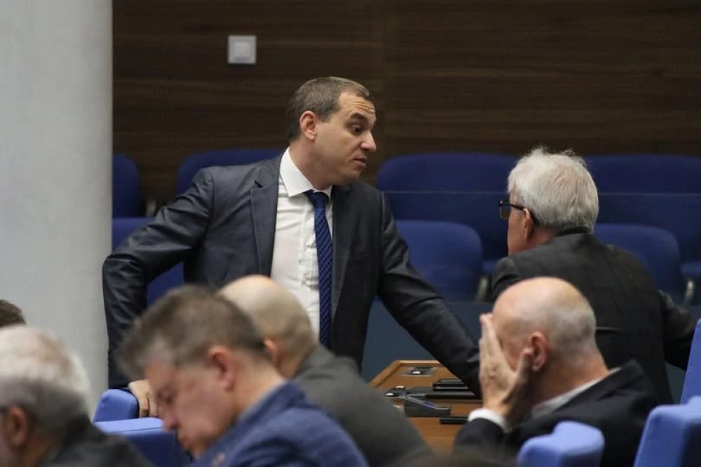 Иван Петков се оттегля от листата на БСП за следващия парламент