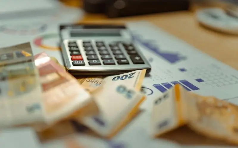 Служебният финансов министър призова за бързо приемане на закона за удължителния бюджет