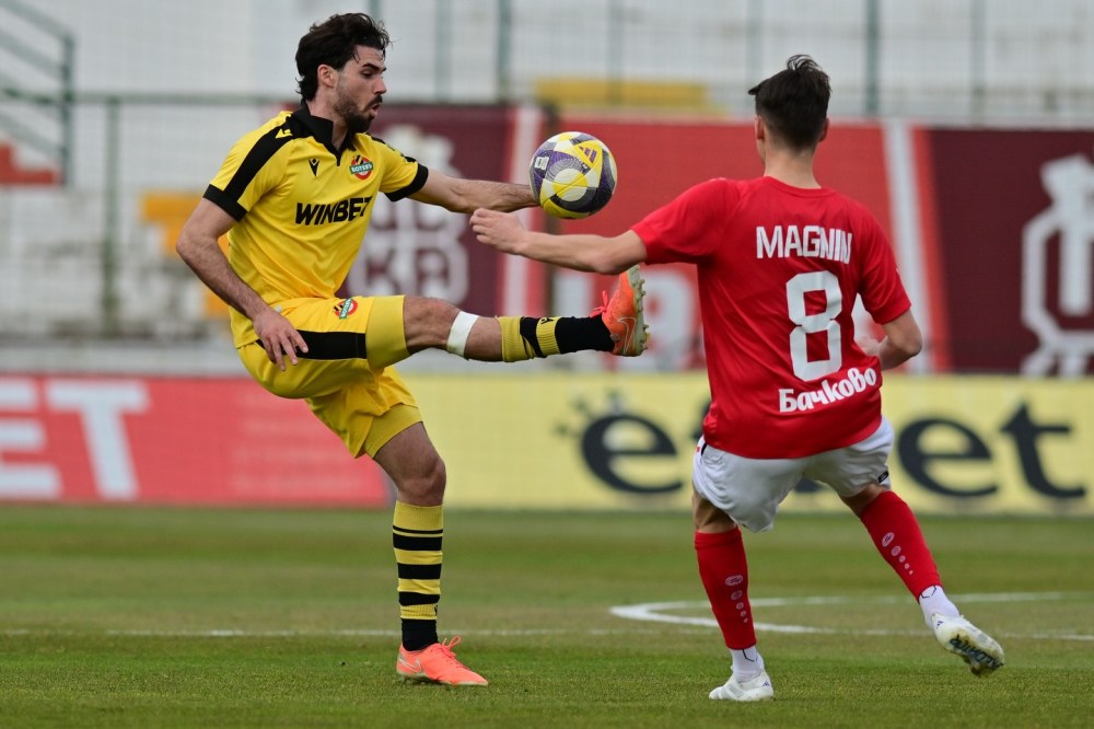 Ботев и ЦСКА 1948 поделиха точките след по един отменен гол