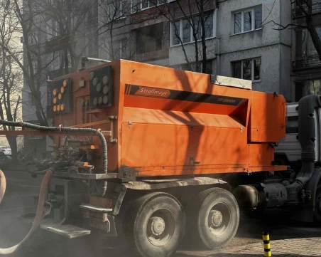 Приключи запълването на дупки във вътрешнокварталните улици на район „Западен