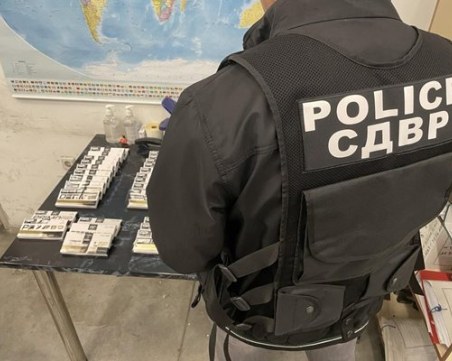 Задържаха пратки с лекарства в София с неясен произход, подготвени за изпращане в ЕС