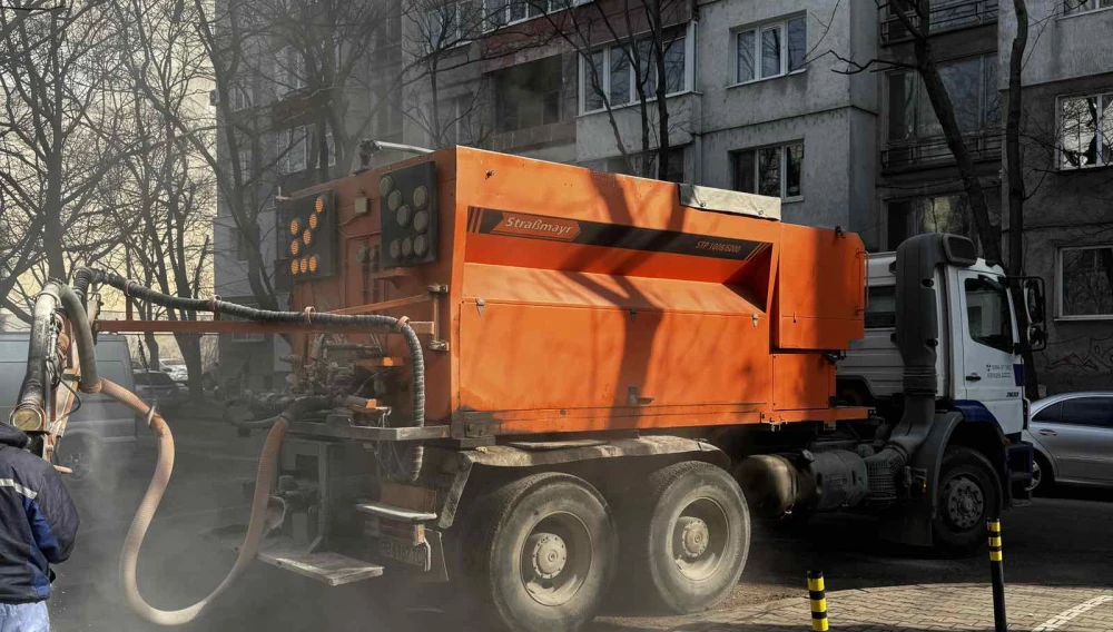 Приключи запълването на дупки във вътрешнокварталните улици на район „Западен