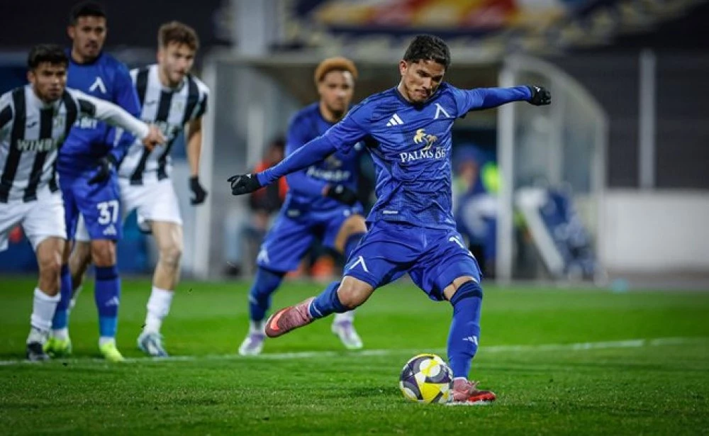 Локо с гневна декларация за дузпата на „Левски